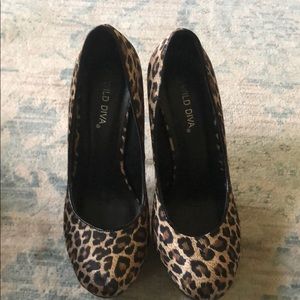 Leopard print women’s 3” heels size 8 1/2
